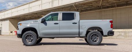 4" ReadyLift Lift Kit | 2019-2024 GMC Sierra 1500 AT4 & Chevy Silverado 1500 Trailboss | SST 2.1 kit