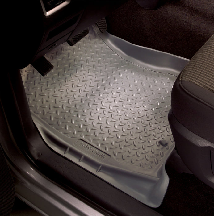 Husky Liners 08-12 Toyota Highlander (Base/Hybrid) Classic Style Black Floor Liners